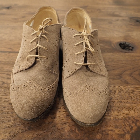 Julia Bo sz 35 US 5.5 tan suede wingtip derby shoes - Picture 7 of 15